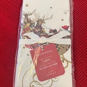 Williams Sonoma 'Twas the Night before Christmas Napkins - Red and Gold